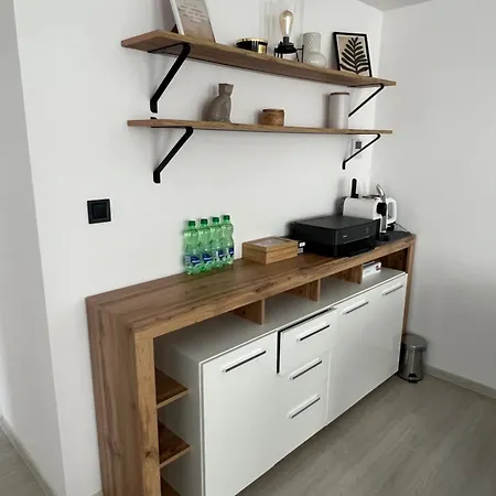 Skau Piano Family & Business Free Parking *